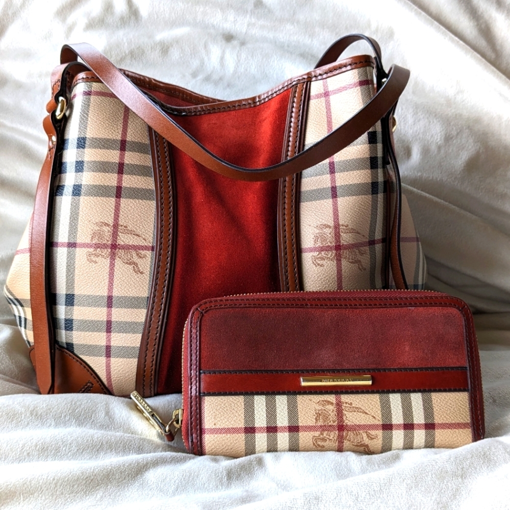 Burberry Purse & Wallet